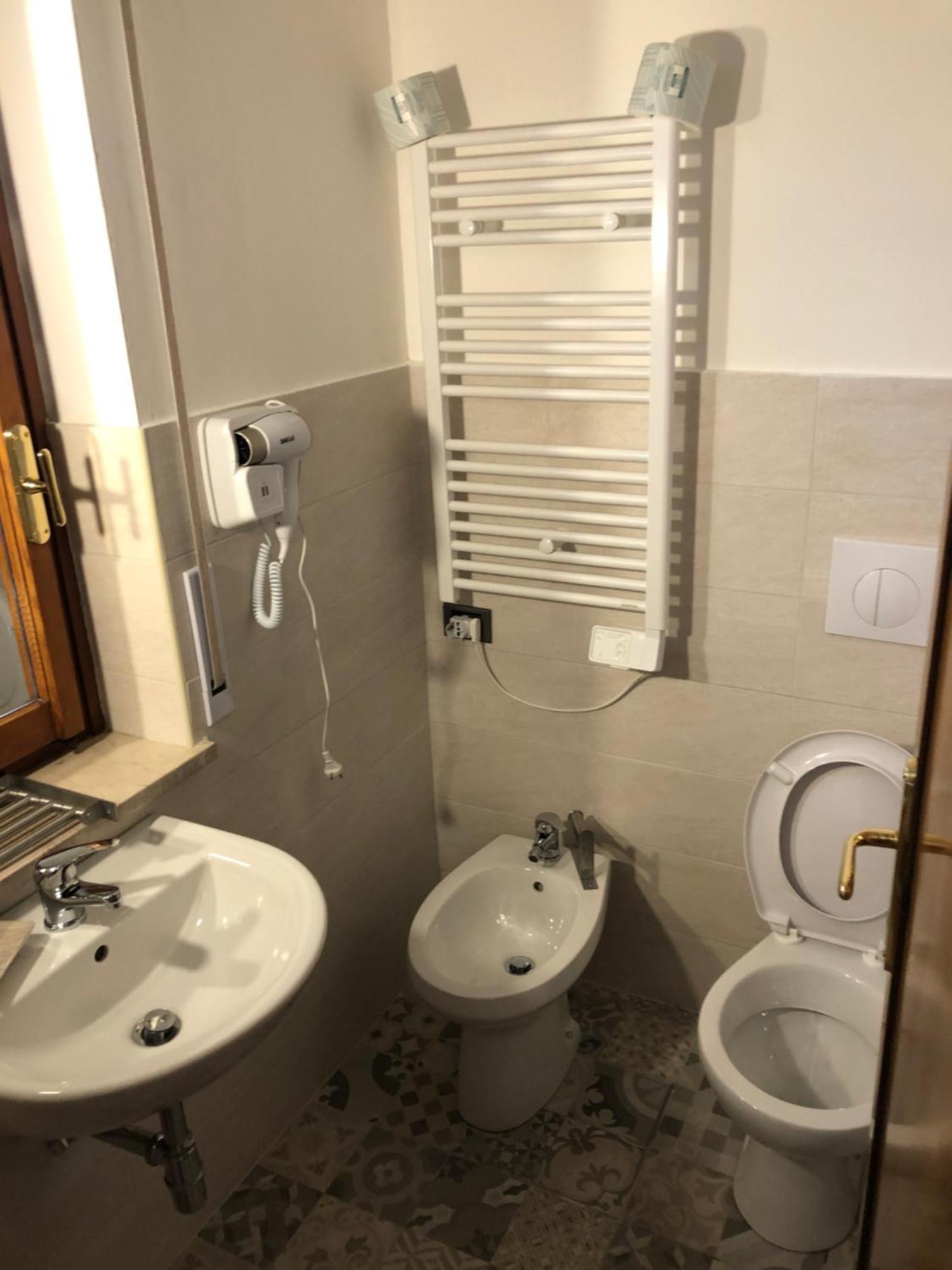 פסקרה Moon River Guest House מראה חיצוני תמונה