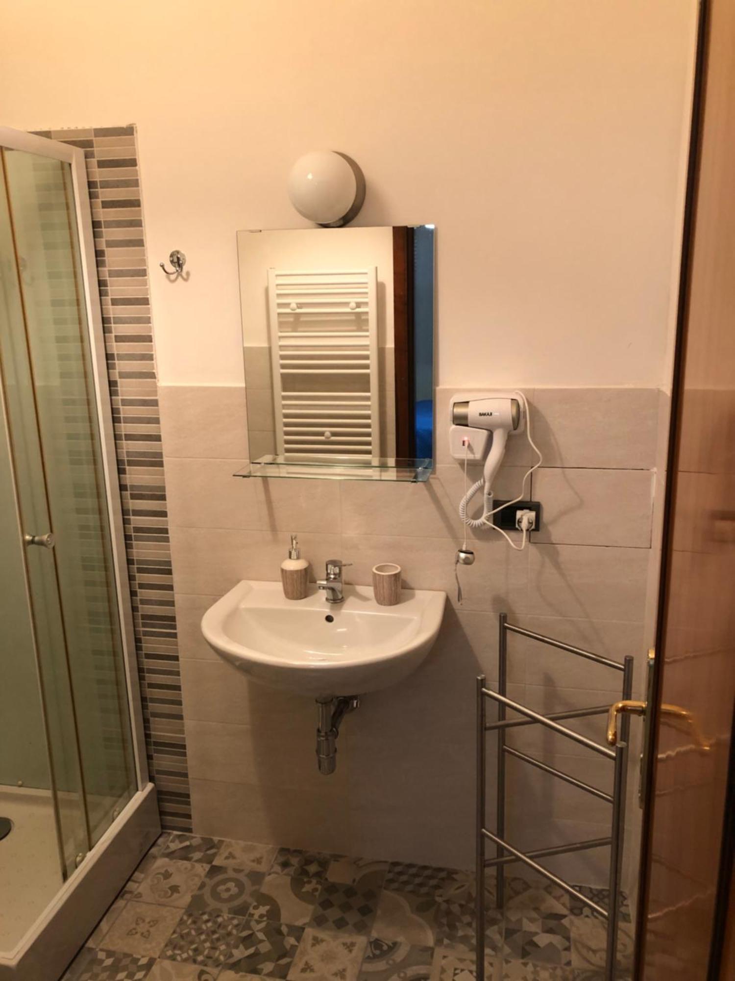 פסקרה Moon River Guest House מראה חיצוני תמונה